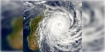 Read more about - Cyclone Sitrang: ধেয়ে আসছে ভয়াবহ ঘূর্ণিঝড় সিত্রাং! কোথায় হবে ল্যান্ডফল?