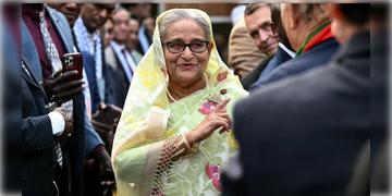 Read more about - Sheikh Hasina | ফের বাংলাদেশের প্রধানমন্ত্রীর পদে ফিরছেন হাসিনা? চাঞ্চল্যকর দাবি মার্কিন আওয়ামি লিগের নেতার!
