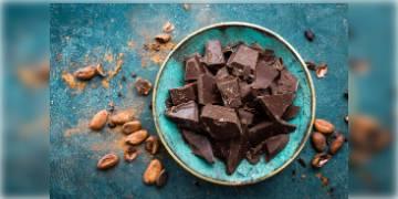 Read more about - বিশেষজ্ঞদের মতে রোজ ১০০ গ্রাম চকলেট খান, এরফলে কমবে মৃত্যুর ঝুঁকি।            