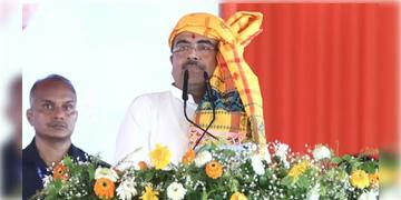 Read more about - Jai Johar Allowance | বাড়ানো হল আদিবাসী পড়ুয়াদের ও জয় জোহারের ভাতা, জঙ্গলমহলের উন্নয়নে বরাদ্দ ১২০০ কোটি! বড় ঘোষণা মুখ্যমন্ত্রীর!