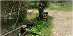 Read more about - Manipur | মণিপুরে জমি নিয়ে দুই গ্রামের মধ্যে সংঘর্ষ! চললো ৯৮১ রাউন্ড গুলি! নিহত এক জওয়ান সহ ৩