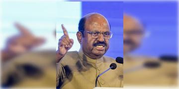 Read more about - C V Ananda Bose | ‘Will Blast Him’- রাজ্যপালকে মেইল পাঠিয়ে খুনের হুমকি! নিরাপত্তা বাড়লো সি ভি আনন্দ বোসের