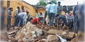 Read more about - Rajasthan School Collapse | টানা বৃষ্টির জের, হুড়মুড়িয়ে ভেঙে পড়লো স্কুলবাড়ি! রাজস্থানে মৃত ৪ পড়ুয়া
