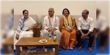 Read more about - Digha Jagannath Temple | স্বস্ত্রীক দিঘার জগন্নাথ মন্দিরে হাজির দিলীপ ঘোষ! রাখলেন রাজ্য সরকারের আমন্ত্রণ!