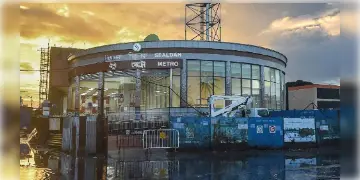 Read more about - রাজ্যের সমালোচনায় সিপিএম! ইস্ট-ওয়েস্ট মেট্রো প্রকল্পের কৃতিত্ব দাবি করা হয়