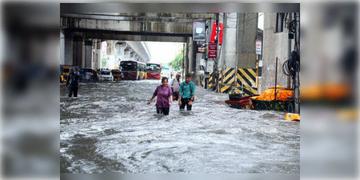 Read more about - WB Weather | শনিবারও দক্ষিণবঙ্গের একাধিক জেলায় রয়েছে ভারী বৃষ্টিপাতের সম্ভাবনা