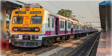 Read more about - Howrah Train cancell | সিগন্যালিংয়ের কাজের জন্যে ১২টি ট্রেন বাতিল হাওড়া শাখায়, দেখে নিন তালিকা