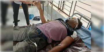 Read more about - Bangladesh | বাংলাদেশে পুরোহিতকে কোপাল দুষ্কৃতীরা! তারেক রহমানের শাসনকালেও অব্যাহত সংখ্যালঘু নির্যাতন!
