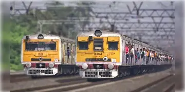 Read more about - Local Train Cancelled | সপ্তাহের শুরুতে শিয়ালদহ শাখায় বাতিল বেশ কিছু ট্রেন, রক্ষনাবেক্ষনের কাজ চলবে বিধাননগরে