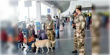 Read more about - বোমাতঙ্ক বিমানবন্দরে! লাল সতর্কতা জারি করা হয়েছে Dumdum Airport চত্বরে