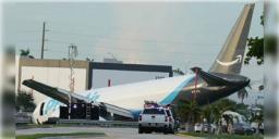 Read more about - Miami Airport | মিয়ামিতে রানওয়ে ছাড়িয়ে ট্রাকের ধাক্কায় জ্বলল বিমান! নিহত ৫!