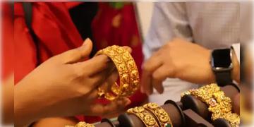 Read more about - Gold Price Today | বিয়ের মরসুমে ৮৪ হাজারের গন্ডি ছাড়ালো সোনার দর, মাথায় হাত মধ্যবিত্তদের