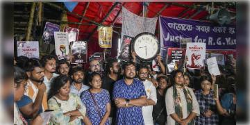 Read more about - Abhaya fund | আরজিকরের ধরনাতে খরচ ১৫ লক্ষ টাকা! খরচের লিস্ট দিলো অনিকেত-কিঞ্জল-দেবাশিসরা