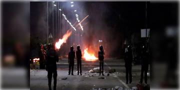 Read more about - Manipur | ফের উত্তপ্ত মণিপুর! CRPF শিবিরে হামলা! পাল্টা সেনার ছোড়া গুলিতে নিহত ১১ কুকি জঙ্গিগোষ্ঠীর সদস্য