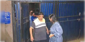 Read more about - Anubrata Mandal | ২ বছর পর জেলমুক্তি তৃণমূল নেতা অনুব্রত মণ্ডলের,মেয়ের হাত ধরে তিহার জেল থেকে বেরোলেন 'কেষ্ট'