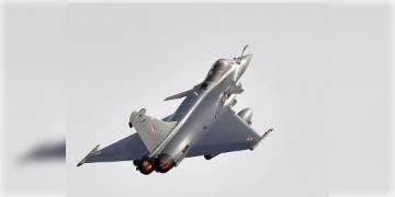 Read more about - এপ্রিল মাসের দ্বিতীয় সপ্তাহের মধ্যেই ৭-৮ টি রাফাল ও সেগুলির ট্রেনার ভার্সন পৌঁছানোর সম্ভাবনা ভারতে