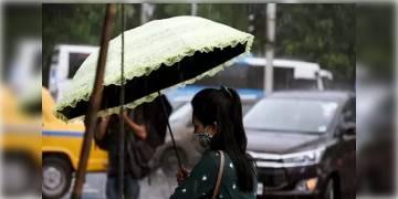 Read more about - বজ্র বিদ্যুৎ-সহ স্বস্তির বৃষ্টিতে ভিজল কলকাতা সহ দক্ষিণবঙ্গের বিভিন্ন জেলা