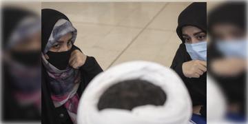 Read more about - Iran Hijab | হিজাব না পড়তে চাইলে হবে বৈজ্ঞানিক ও মনস্তাত্ত্বিক চিকিৎসা! “হিজাব অপসারণ চিকিত্সা ক্লিনিক” খুলছে ইরান