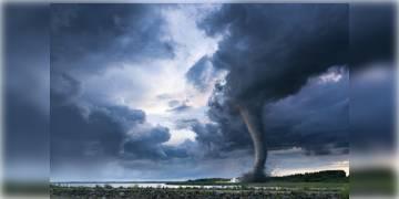 Read more about - ফের তাণ্ডব চালাল টর্নেডো! গুঁড়িয়ে গেল বাড়ি, আতঙ্কিত বাংলার শক্তিনগর