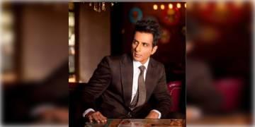 Read more about - ফের আরো একবার মানুষের পাশে এসে সাহায্যের হাত বাড়িয়ে দিলেন বলিউডের অভিনেতা সোনু সুদ