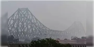 Read more about - Kolkata Air Pollution | তাপমাত্রার পারদ নামছে, বাড়ছে দূষণের মাত্রা! বিপাকে কলকাতাবাসী