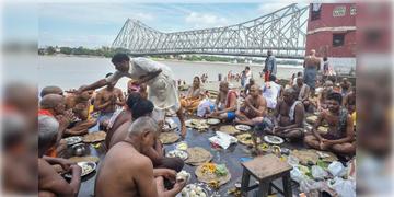 Read more about - Ganga Ghat | মহালয়ার আগে গঙ্গার ঘাট নিয়ে বড় নির্দেশ, করা হচ্ছে তর্পণে আসা পুণ্যার্থীদের জন্য বিশেষ ব্যবস্থা!
