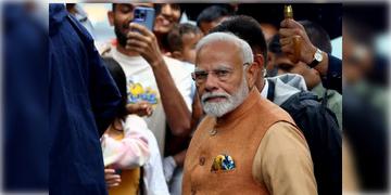 Read more about - Narendra Modi | ইউক্রেনে পরমাণু হামলায় পুতিনকে আটকান ‘বন্ধু’ মোদি, জানালেন পোল্যান্ডের উপ বিদেশমন্ত্রী!