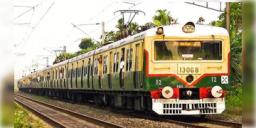 Read more about - Local Trains Cancelled | ছুটির দিনে বাতিল একাধিক লোকাল ট্রেন, হাওড়া ডিভিশনে ভোগান্তির আশঙ্কা