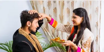 Read more about - Bhaifota 2024 । নভেম্বরের ২ না ৩? এ বছর কবে পড়ছে ভাতৃদ্বিতীয়া?