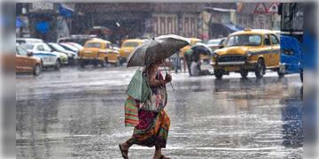 Read more about - Weather Update | কাটছে না ঘূর্ণাবর্ত, বাংলার আকাশে ফের ঘনাচ্ছে কালো মেঘ, একনজরে মহানগরের আজকের আবহাওয়া আপডেট