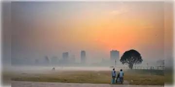 Read more about - সাময়িক বিরতির পর রাজ্যে ফিরছে শীতের আমেজ, সঙ্গে মেঘলা আকাশ ও বৃষ্টির পূর্বাভাস!