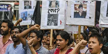 Read more about - Bangladesh Quota Movement | একাংশ আন্দোলন প্রত্যাহার করার ঘোষণা করলেও আরেক অংশ এখনও অনড়! নতুন কর্মসূচি ঘোষণা