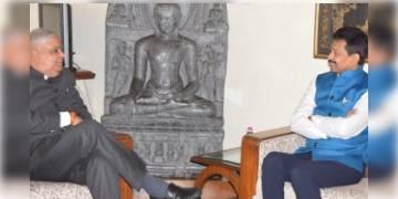 Read more about - মুখোমুখি রাজ্যপাল ও বনমন্ত্রী, ইস্তফাপত্র গ্রহণ করলেন ধনকার , জানালেন টুইট করে