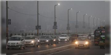 Read more about - UP Fog | ঘন কুয়াশায় দিশেহারা, একে অন্যকে ধাক্কা মারল ১০টি গাড়ি, উত্তরপ্রদেশে গুরুতর জখম অন্তত ১২!