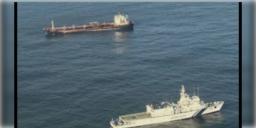 Read more about - Indian Coast Guard | পারাদীপে বিপদগ্রস্ত বিদেশি ট্যাঙ্কার ও ২৩ জনকে বাঁচাল ভারতীয় উপকূল রক্ষী বাহিনী!