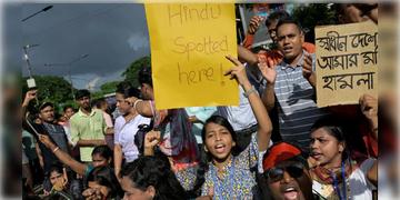 Read more about - Hindus in Bangladesh | হাসিনার বাংলাদেশ ছাড়ার পর থেকে হিন্দুদের ওপর হামলা ঘটনা ঘটেছে ২০৫! হিংসার বলি ১২ জন হিন্দু