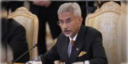 Read more about - S Jaishankar | রাশিয়ায় দাঁড়িয়েই ট্রাম্পকে তোপ! 'তার যুক্তিকে আমরা অত্যন্ত হতবাক' বলেন জয়শংকর!