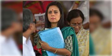 Read more about - Mahua Moitra | ‘ঘুষের বিনিময়ে প্রশ্ন’ কাণ্ডে স্বস্তি মহুয়ার, এখনই CBI চার্জশিট নয়- নির্দেশ দিল্লি হাইকোর্টের