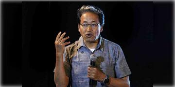 Read more about - Sonam Wangchuk | লাদাখ ‘গণবিক্ষোভে’ উসকানির অভিযোগে সোনম ওয়াংচুককে গ্রেপ্তার করল পুলিশ!