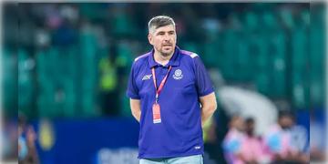 Read more about - Mohammedan Coach | হচ্ছে না মহামেডানের কোচ পরিবর্তন? ইস্তফা দেওয়ার সিদ্ধান্ত পুনর্বিবেচনা করছেন আন্দ্রে চেরনিশভ!