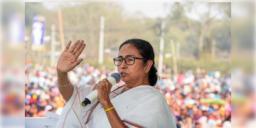 Read more about - Mamata Banerjee | চড়চড়িয়ে গ্যাসের দাম বৃদ্ধি, কেন্দ্রকে কটাক্ষ করে ফের পথে নামছেন মুখ্যমন্ত্রী মমতা