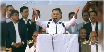 Read more about - Tarique Rahman | ১৭ বছরের নির্বাসিত জীবন কাটিয়ে দেশে ফিরলেন তারেক রহমান, আধঘণ্টার ভাষণে উঠে এলো ইসলাম-হাদি-গণতন্ত্রের কথা!