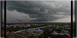 Read more about - Weather Update | বর্ষার বিদায়বেলায় দক্ষিণবঙ্গে দুর্যোগের মেঘ, ভারী বৃষ্টির পূর্বাভাস দিল আবহাওয়া দফতর!