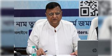 Read more about - WB Assembly Election 2026 | ভোটগ্রহণ শুরু হতেই একাধিক জায়গায় EVM খারাপ! অভিযোগ শুনে কী বললেন CEO মনোজ আগরওয়াল?