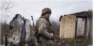 Read more about - রুশ 'কামিকাজি' ড্রোন হামলা কিয়েভ এবং দেশের অন্যত্র জায়গায়, বিদ্যুৎ অবকাঠামোকে টার্গেট