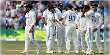 Read more about - BCCI | দলের বিশৃঙ্খলা রুখতে ১০ দফা ফতোয়া জারি করল BCCI! কী কী নিয়ম মানতে হবে ভারতীয় ক্রিকেটারদের?