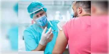 Read more about - ভ্যাকসিন নেওয়ার পর কি আপনার হাতে ব্যথা হচ্ছে? বিশেষজ্ঞরা কি বলছেন আসুন জানা যাক...