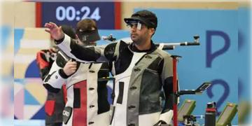 Read more about - Paris Olympic 2024 |  পুরুষদের ১০ মিটার এয়ার রাইফেল ইভেন্টের ফাইনালে চতুর্থ স্থানে শেষ অর্জুন বাবুতার