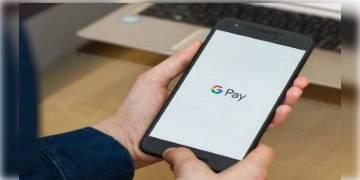 Read more about - ‘‌গুগল পে’তে টাকা পাঠাতে এবার কি চার্জ দিতে হবে ভারতীয়দেরও! কী বলছে সংস্থার কর্তৃপক্ষ?