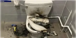 Read more about - Commode Explode | ফ্ল্যাশ করতেই বিস্ফোরণ হয়ে ফেটে পড়লো কমোড! প্রকৃতির ডাকে সারা দিয়ে গুরুতর আহত যুবক!